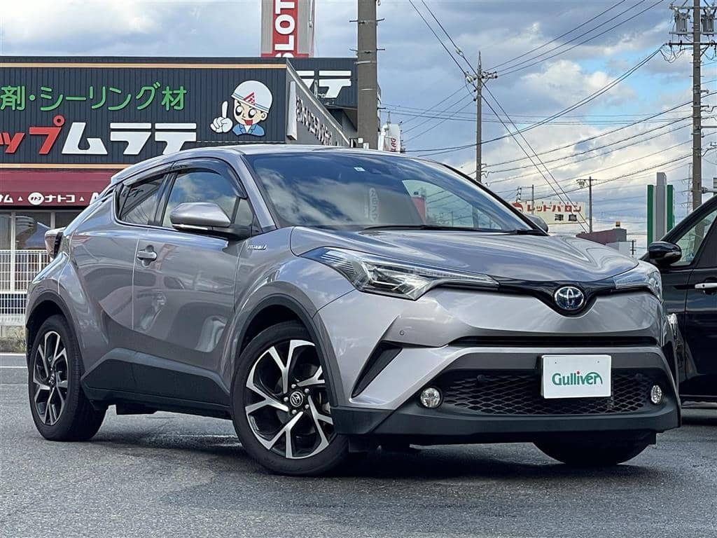 トヨタ C-HR